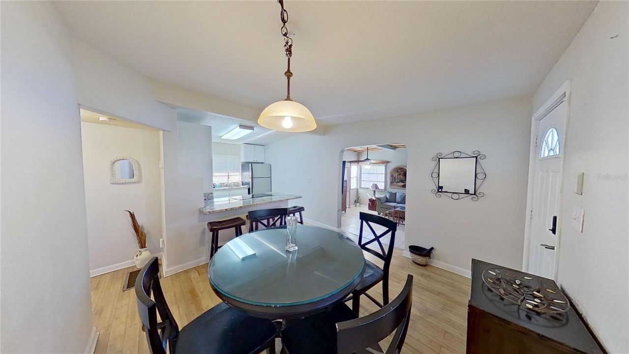 2342 Margaret Street, Sarasota, FL 34237 Photo