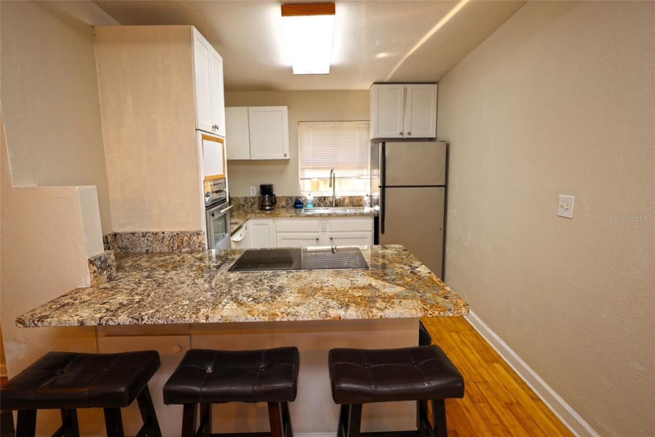 2342 Margaret Street, Sarasota, FL 34237 Photo