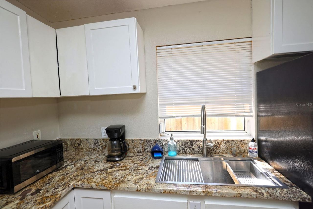 2342 Margaret Street, Sarasota, FL 34237 Photo