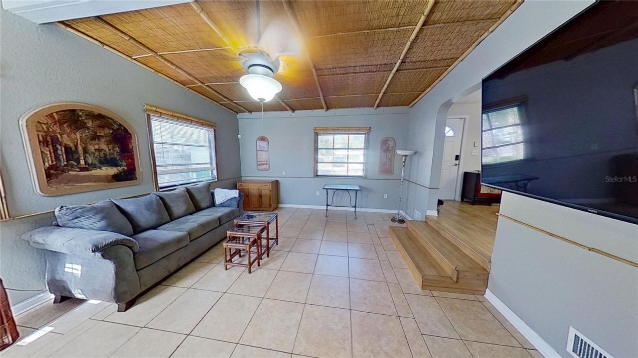 2342 Margaret Street, Sarasota, FL 34237 Photo