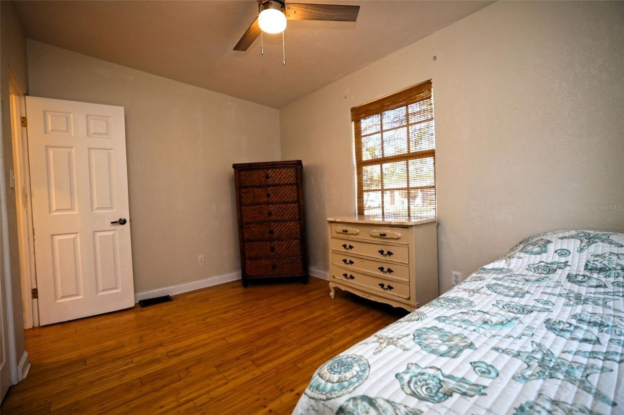 2342 Margaret Street, Sarasota, FL 34237 Photo