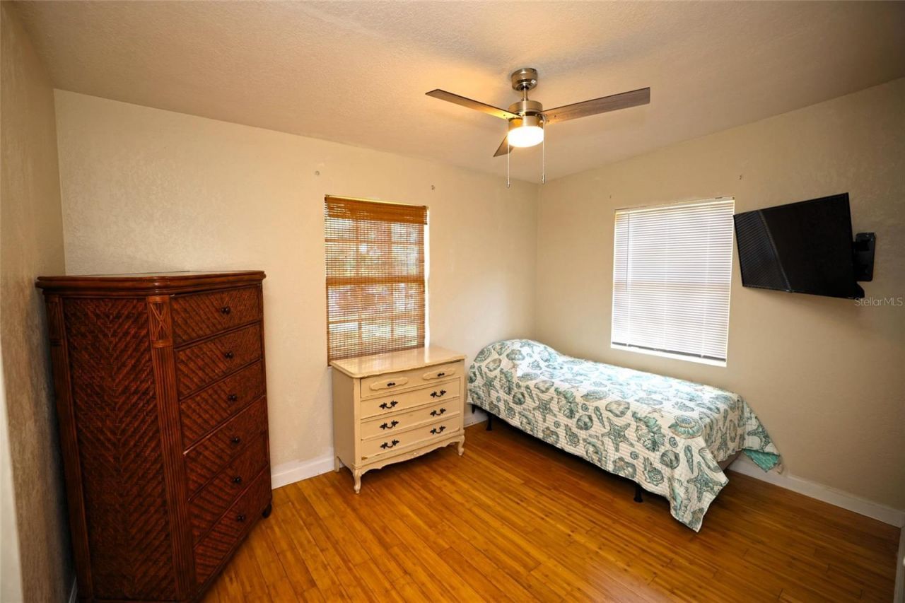 2342 Margaret Street, Sarasota, FL 34237 Photo