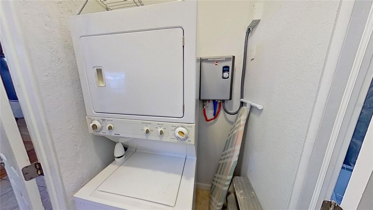 2342 Margaret Street, Sarasota, FL 34237 Photo