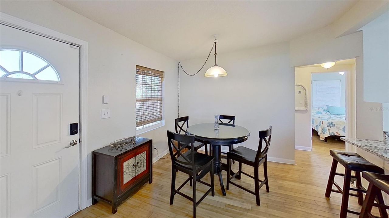 2342 Margaret Street, Sarasota, FL 34237 Photo