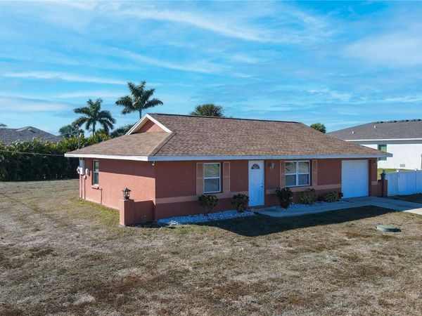 17207 SEASHORE AVENUE, PORT CHARLOTTE, FL 33948