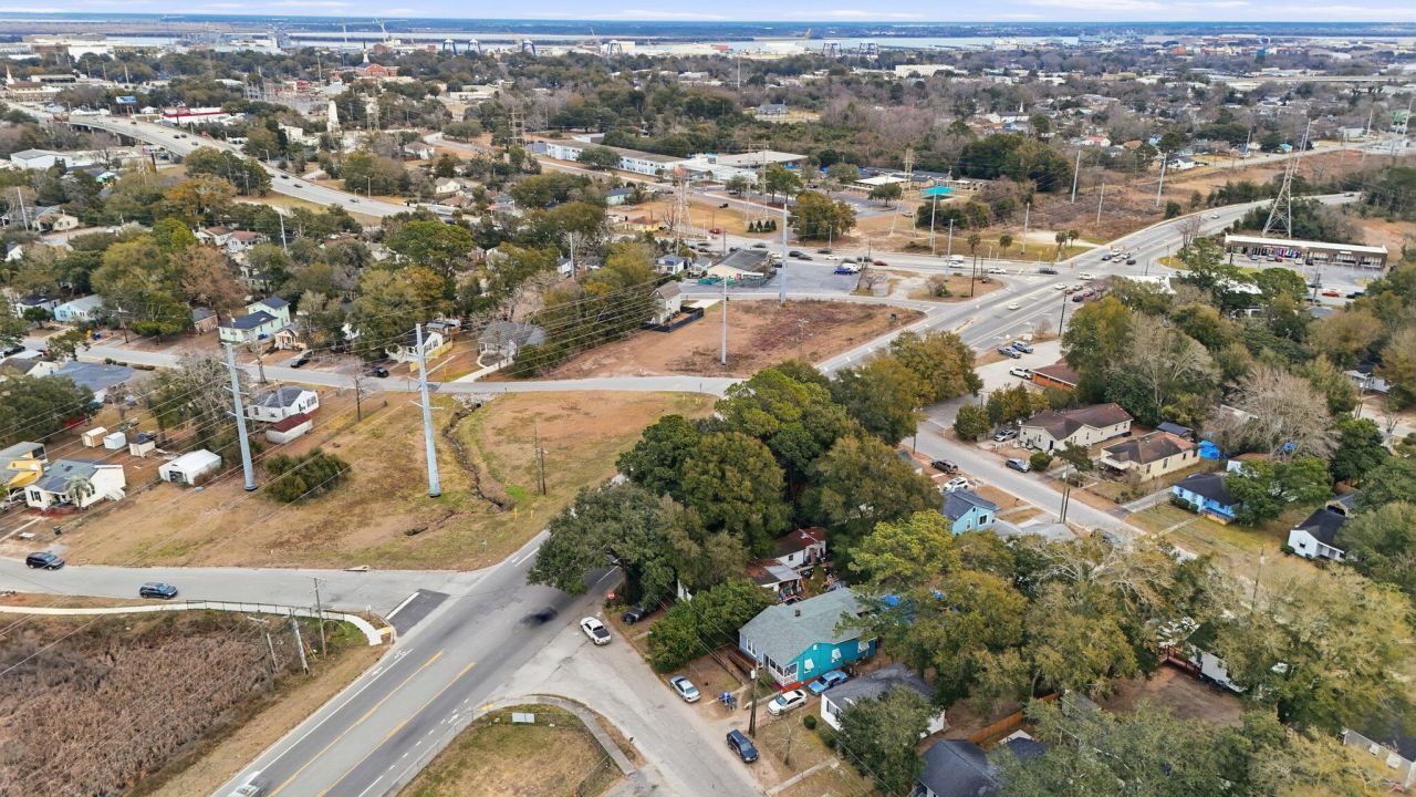 2343 Cambridge Avenue Photo 11