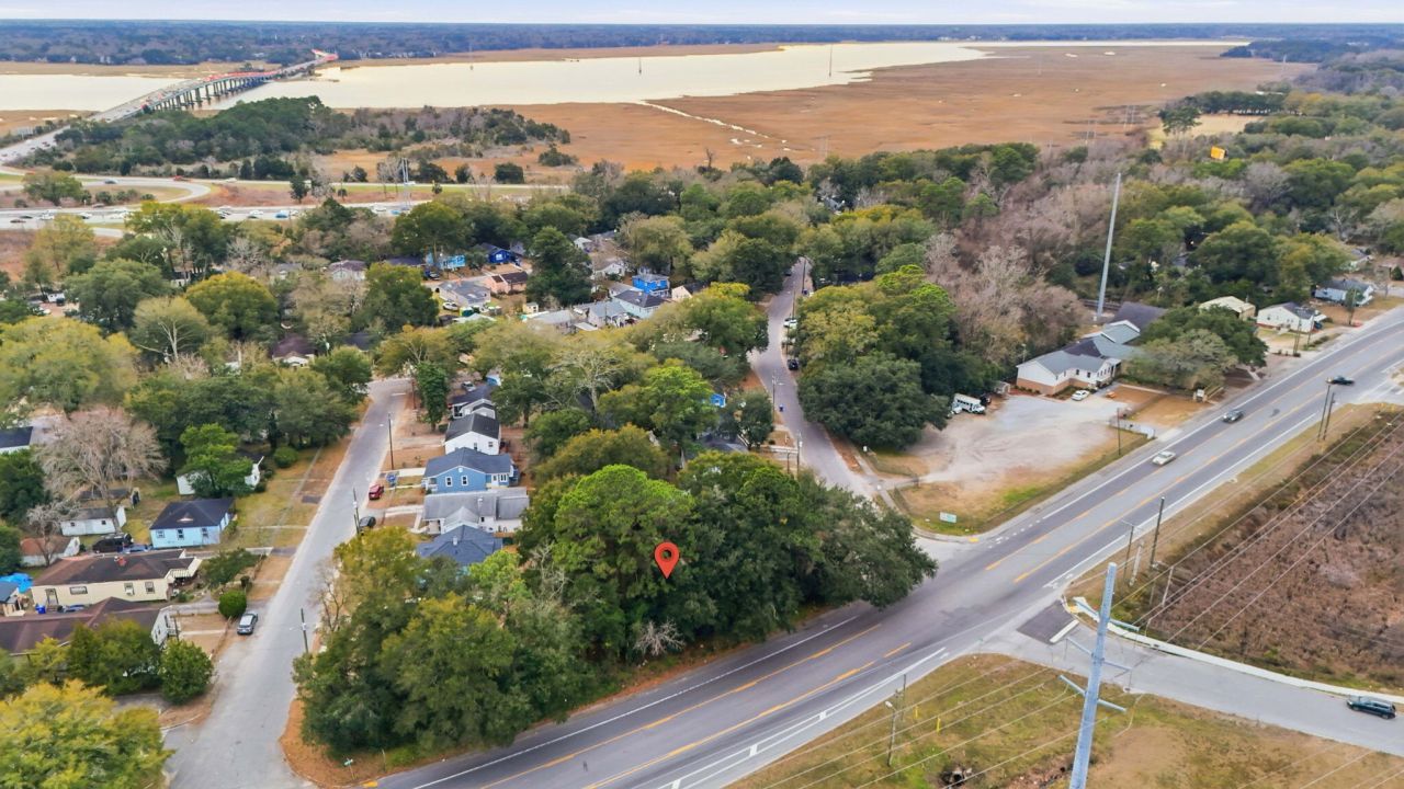 2343 Cambridge Avenue Photo 5