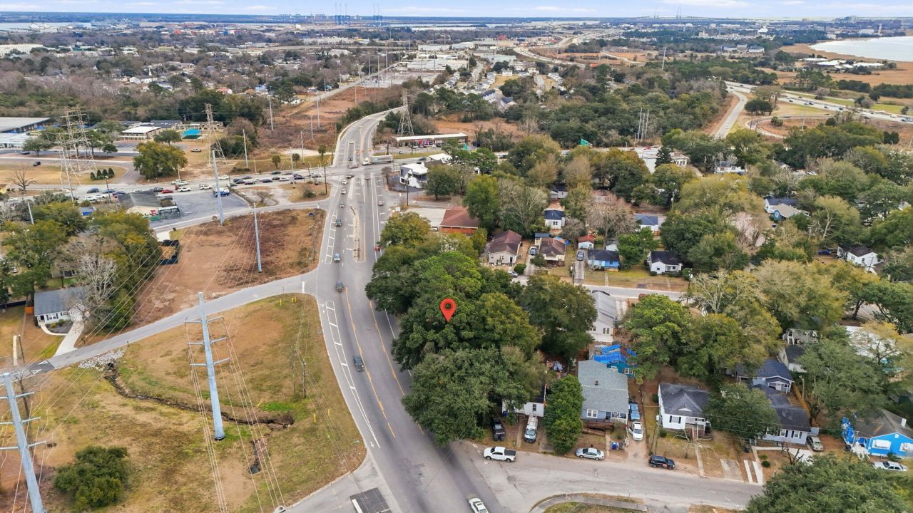 2343 Cambridge Avenue Photo 7