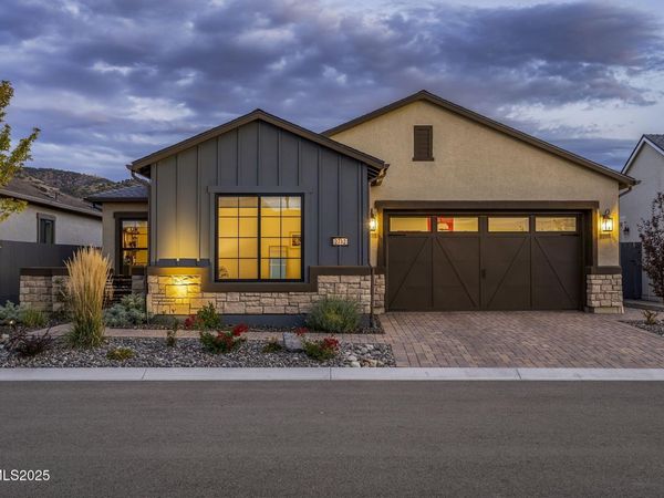 2712 Copper Flats Drive, Reno, NV 89521