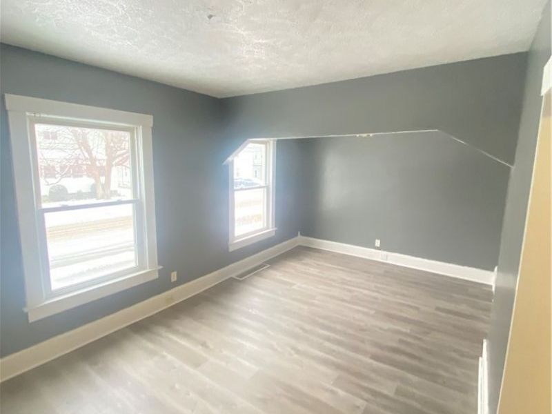 3217 Searsdale Avenue, Cleveland, OH 44109 Photo 4