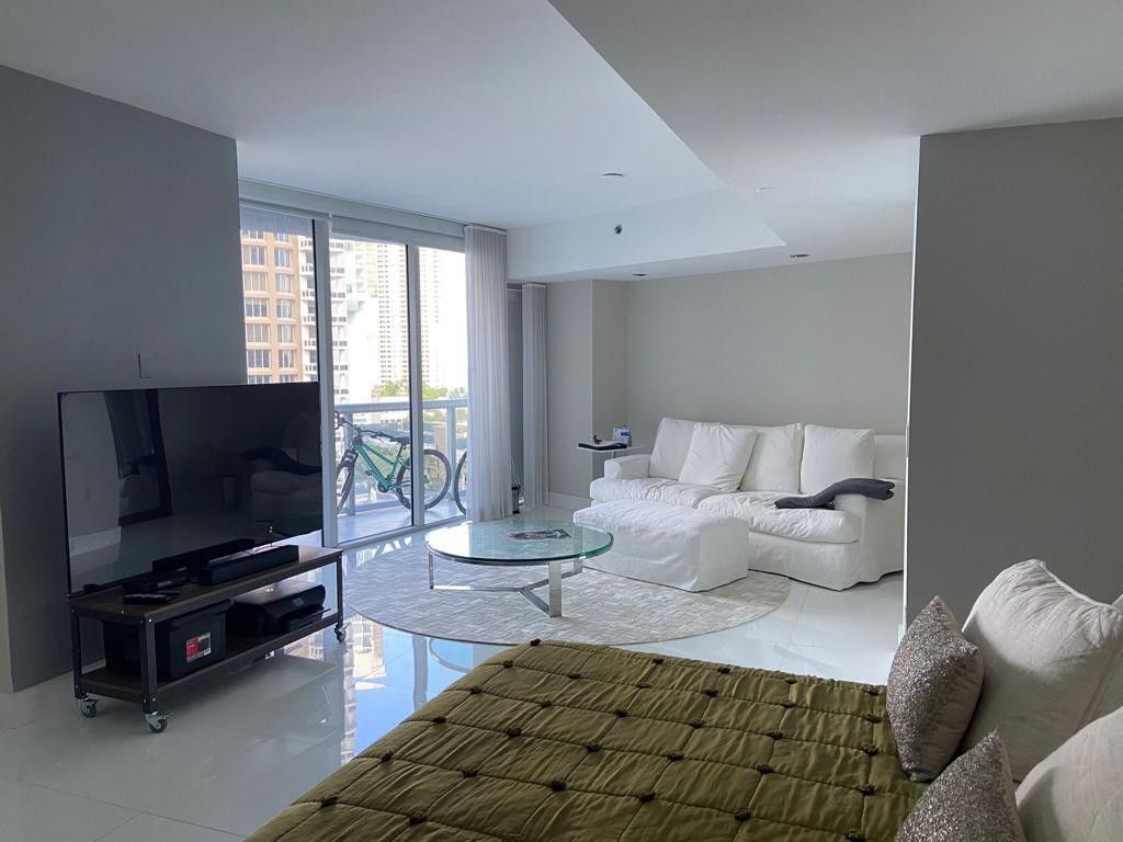 465 Brickell Avenue, Unit 1201, Miami, FL 33131 Photo