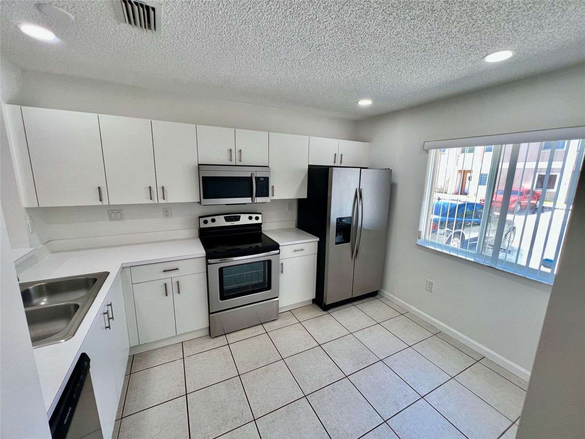 14156 SW 179th Terrace, Miami, FL 33177 Photo