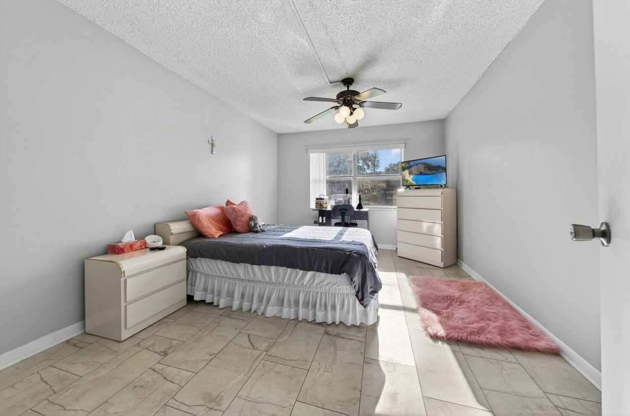 9281 Sunrise Lakes Boulevard, Unit 107, Sunrise, FL 33322 Photo