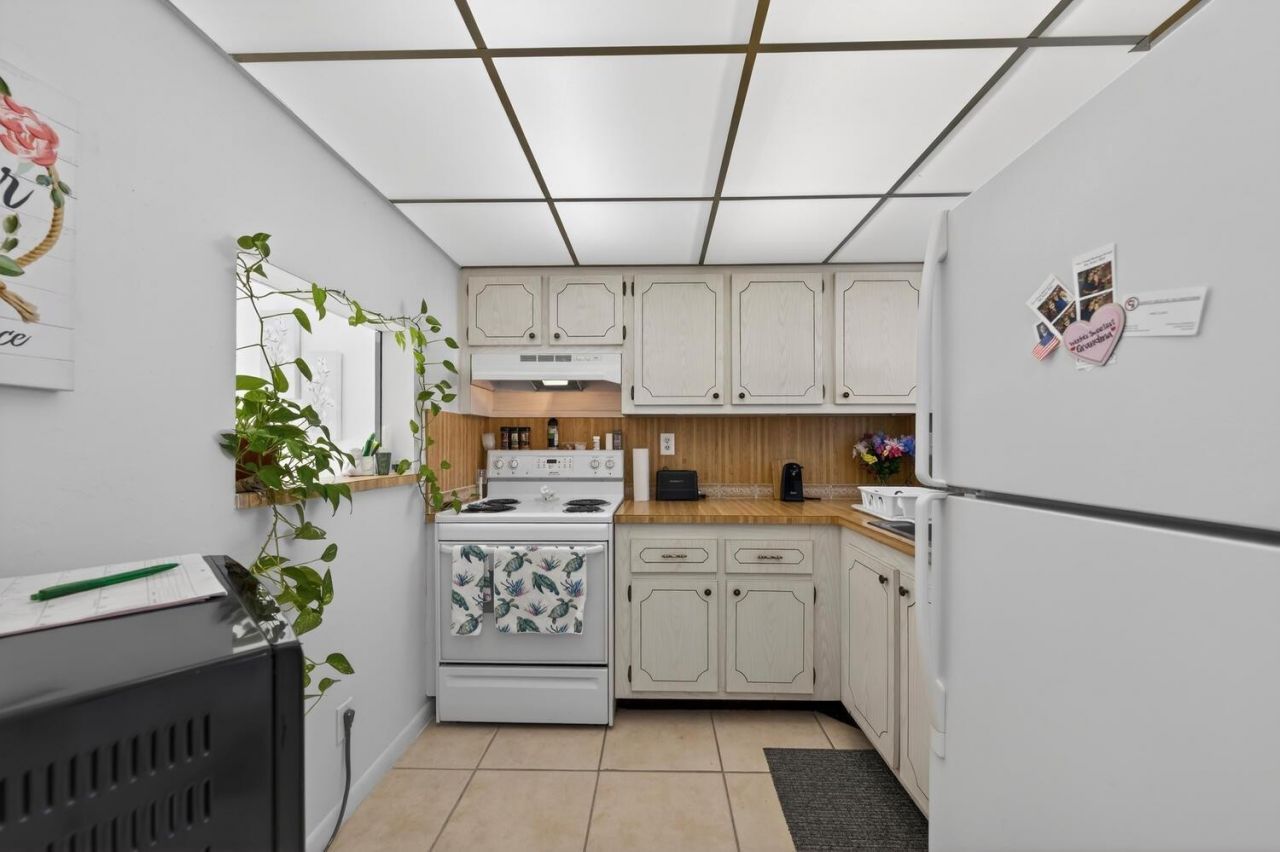 9281 Sunrise Lakes Boulevard, Unit 107, Sunrise, FL 33322 Photo