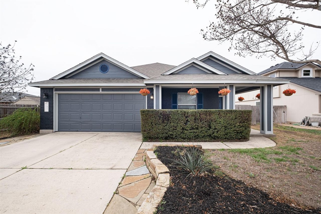 745 Caylor Cv, Bastrop, TX 78602 Main Photo