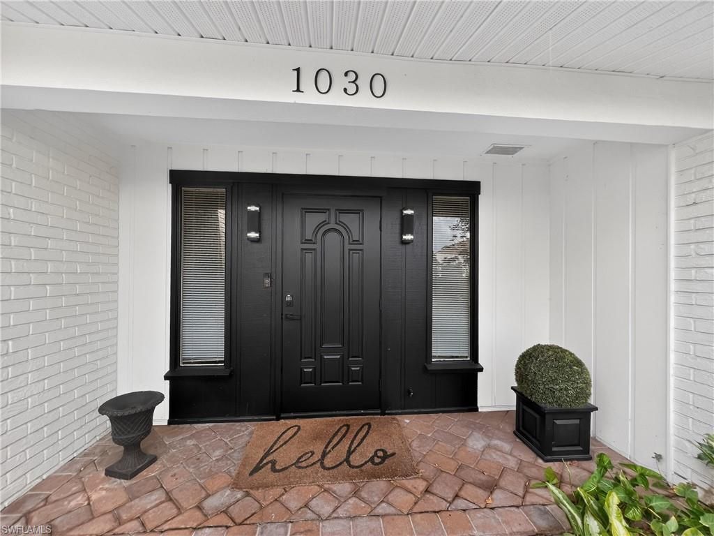 1030 Aqua Ln, Fort Myers, FL 33919 Photo