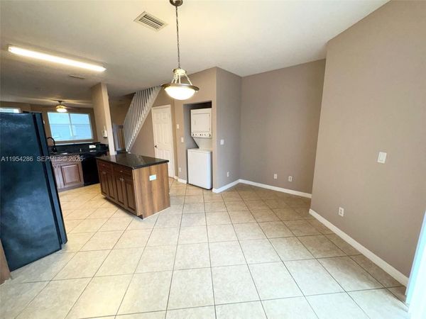 3622 Oleander Ter , Riviera Beach, FL 33404