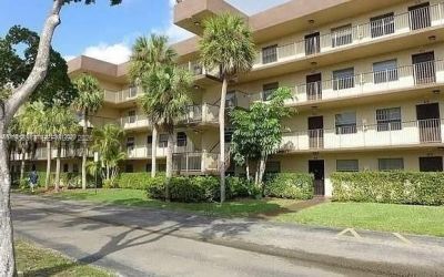 3121 NW 47th Ter , Unit 411, Lauderdale Lakes, FL 33319 Photo