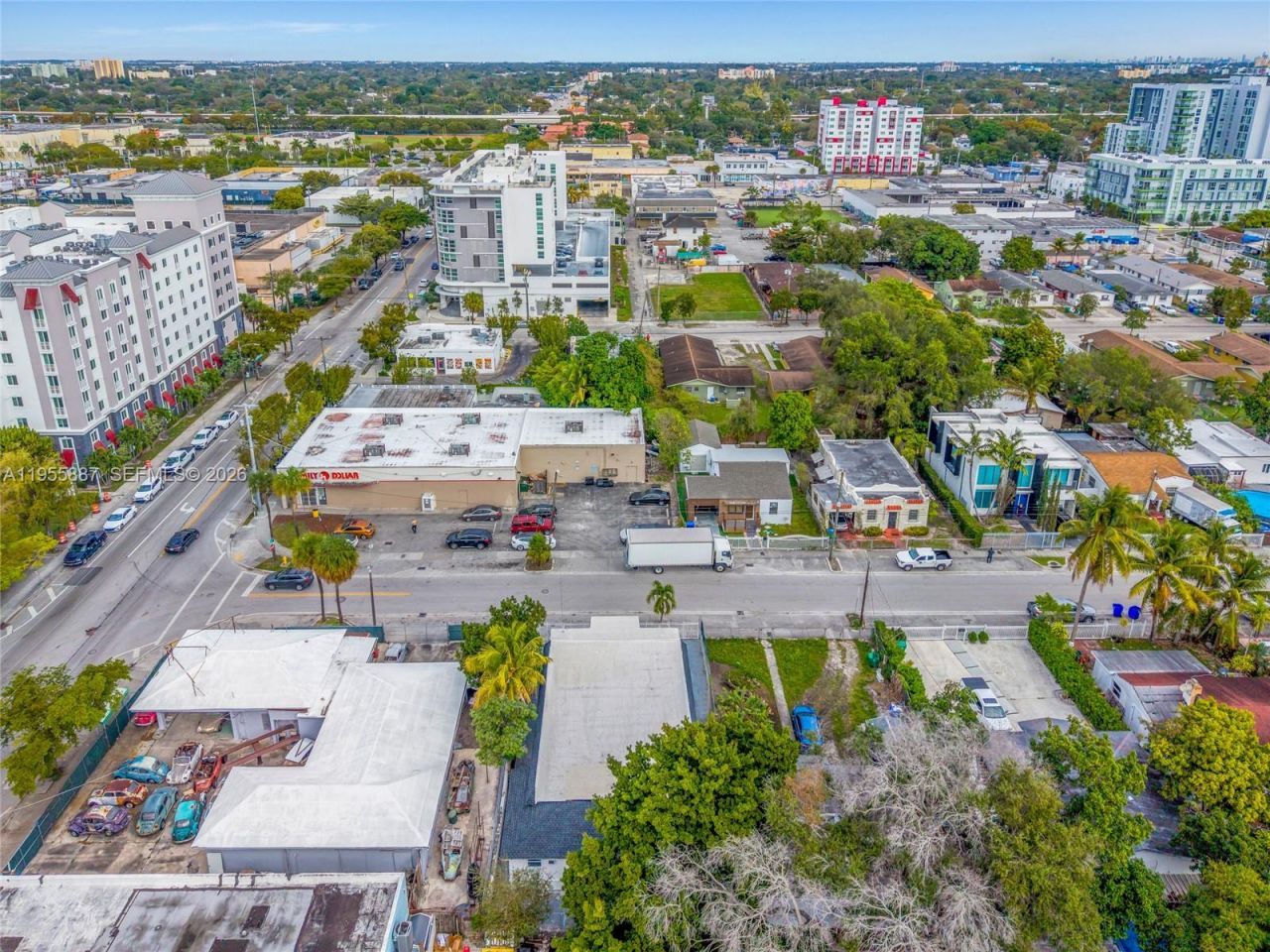 1648 NW 33rd St, Miami, FL 33142 Photo