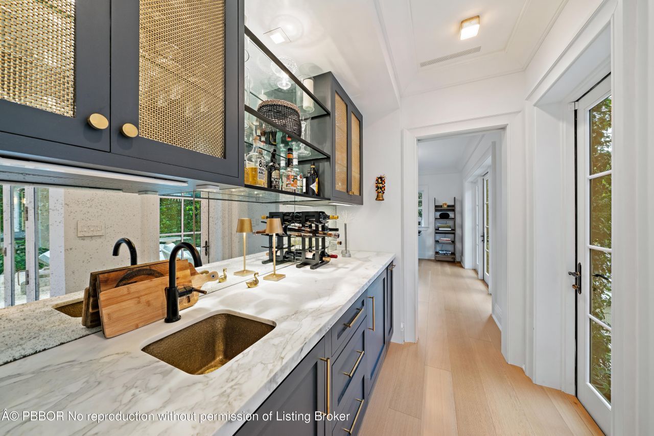 160 Chilean Avenue, Palm Beach, FL 33480 Photo