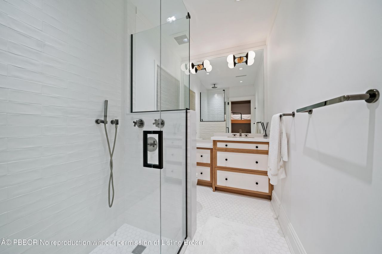 160 Chilean Avenue, Palm Beach, FL 33480 Photo