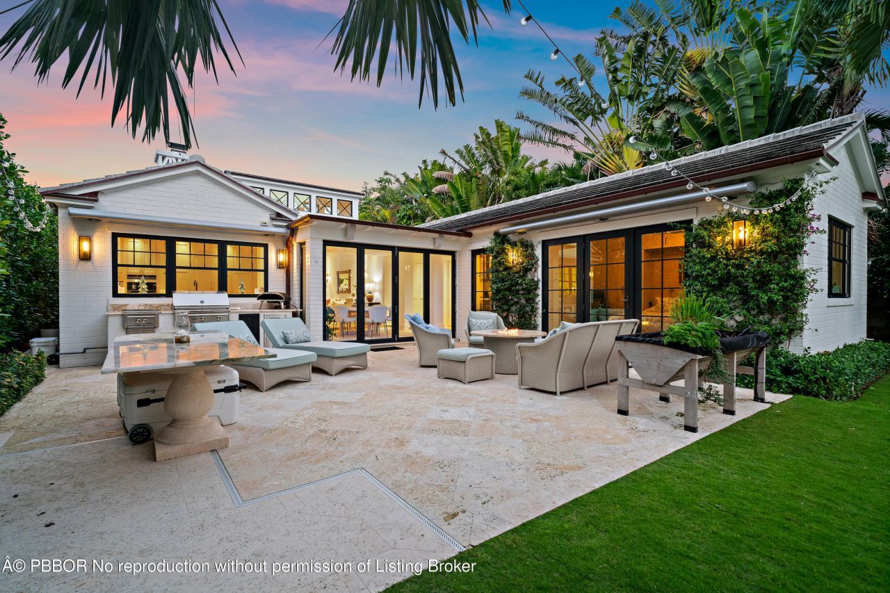 160 Chilean Avenue, Palm Beach, FL 33480 Photo