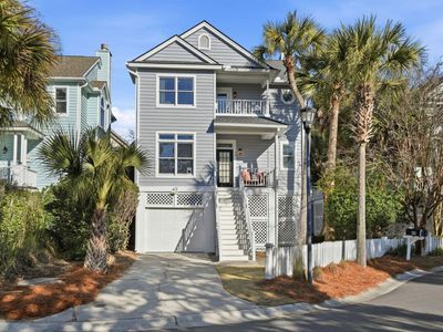 40 Grand Pavilion Boulevard, Isle of Palms, SC 29451