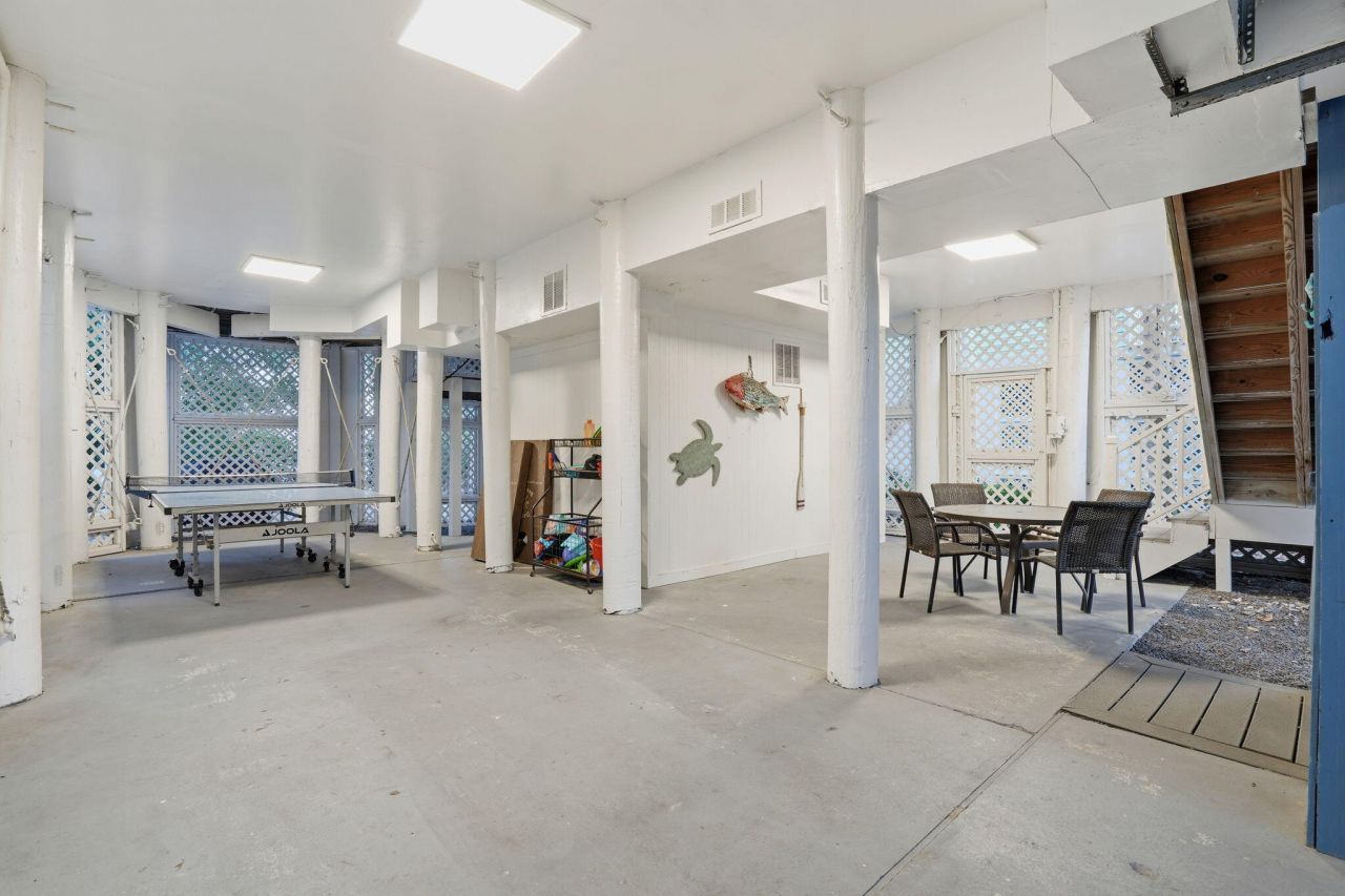 40 Grand Pavilion Boulevard Photo 33