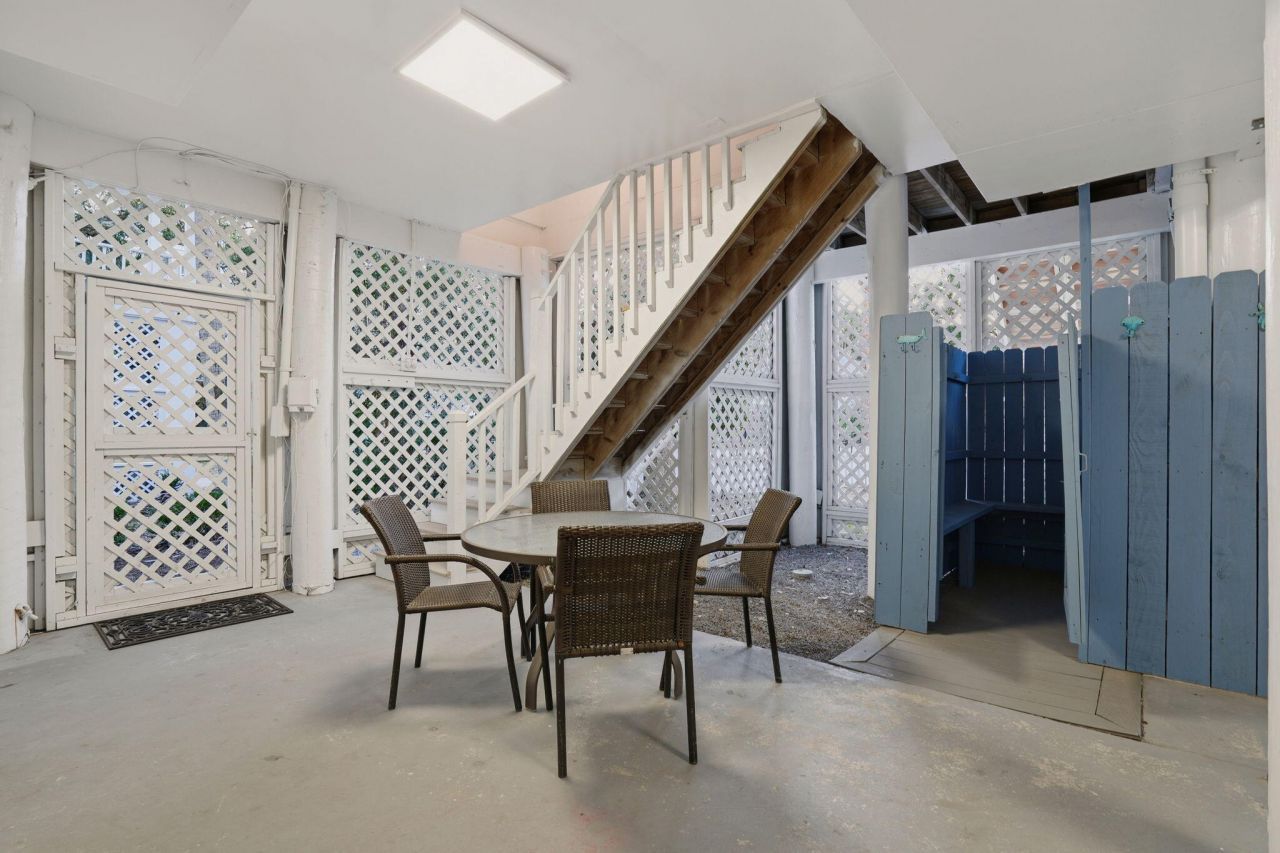 40 Grand Pavilion Boulevard Photo 34