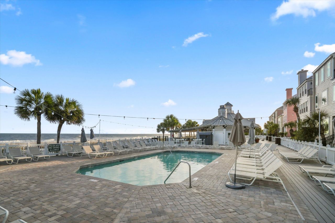 40 Grand Pavilion Boulevard Photo 41