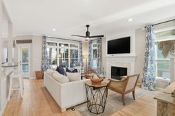 40 Grand Pavilion Boulevard photo 4