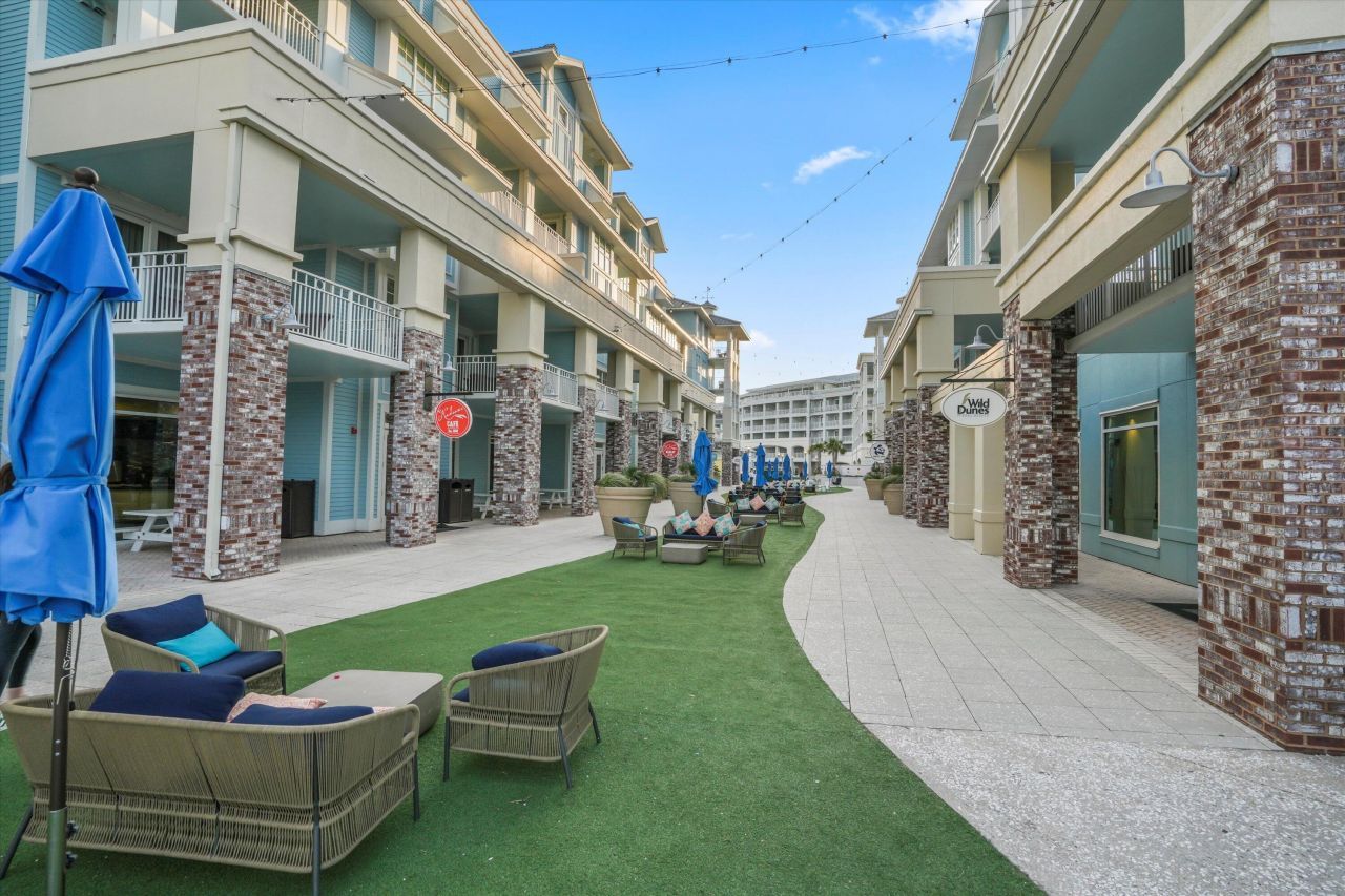 40 Grand Pavilion Boulevard Photo 63