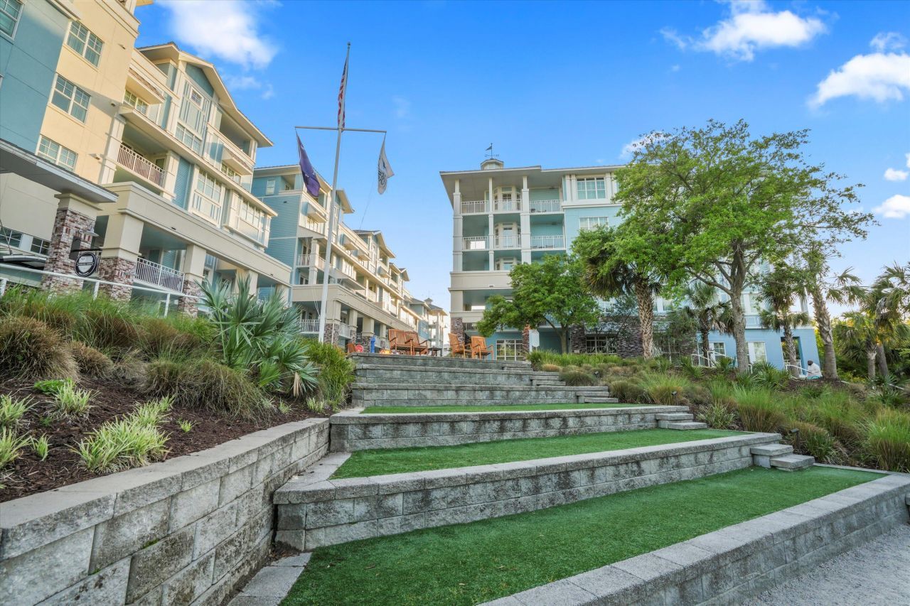 40 Grand Pavilion Boulevard Photo 67