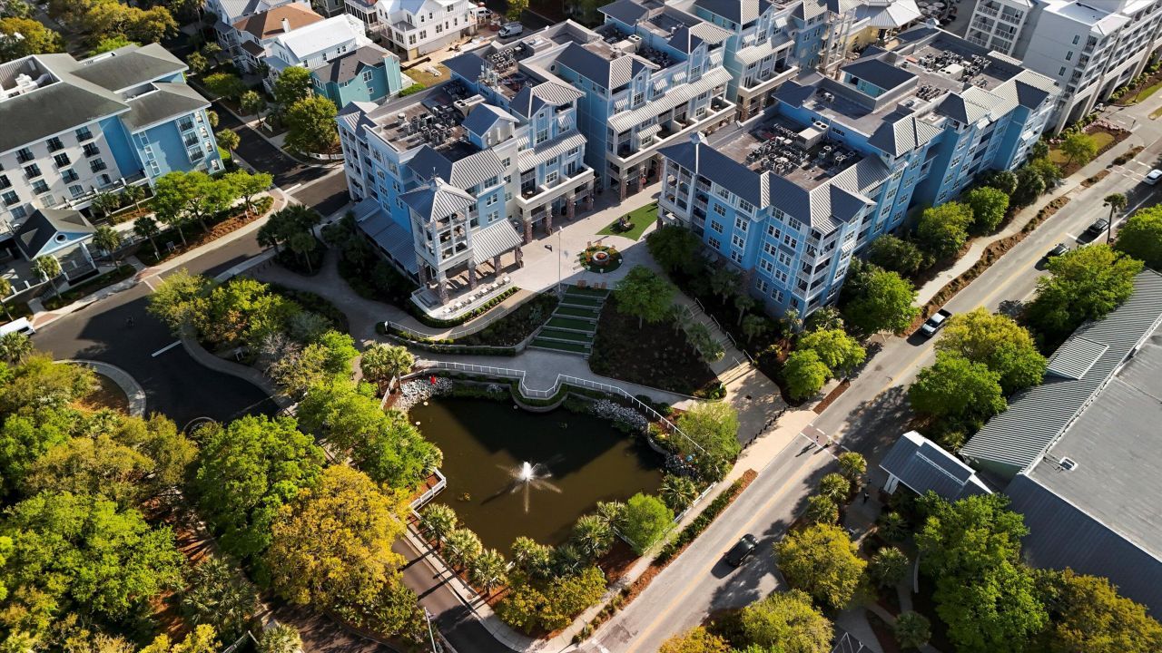 40 Grand Pavilion Boulevard Photo 72