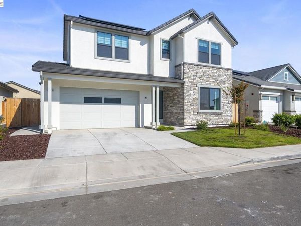 1605 Radiance Ln, Modesto, CA 95356