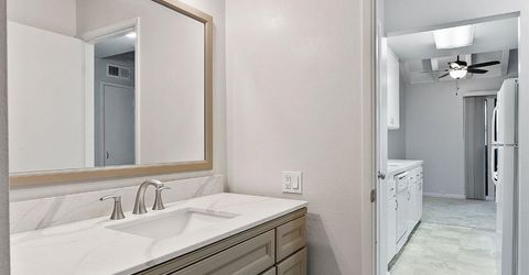 788 Woodside Ln #6, Unit 6, Sacramento, CA 95825 Photo