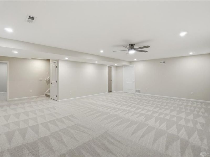 6018 Boxelder Drive, Tipp City, OH 45371 Photo 34