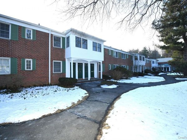 590 Bedford , Unit 7, Pleasantville, NY 10570