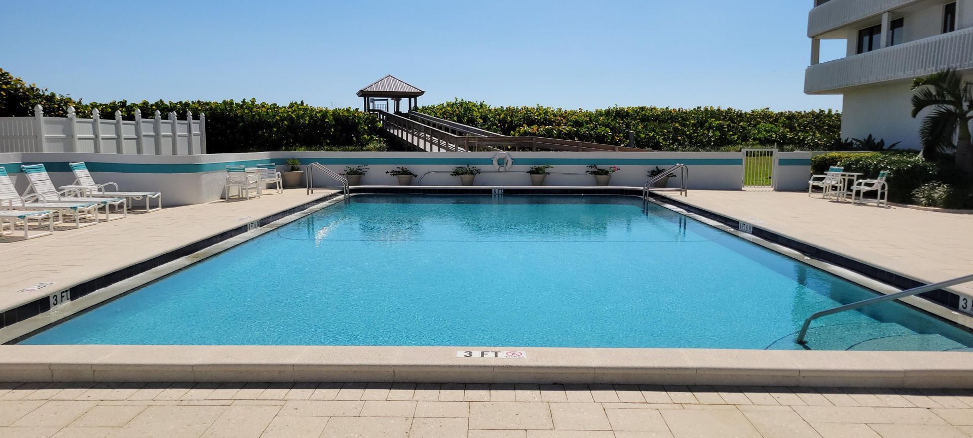 9960 S Ocean Drive, Unit 1402, Jensen Beach, FL 34957 Photo