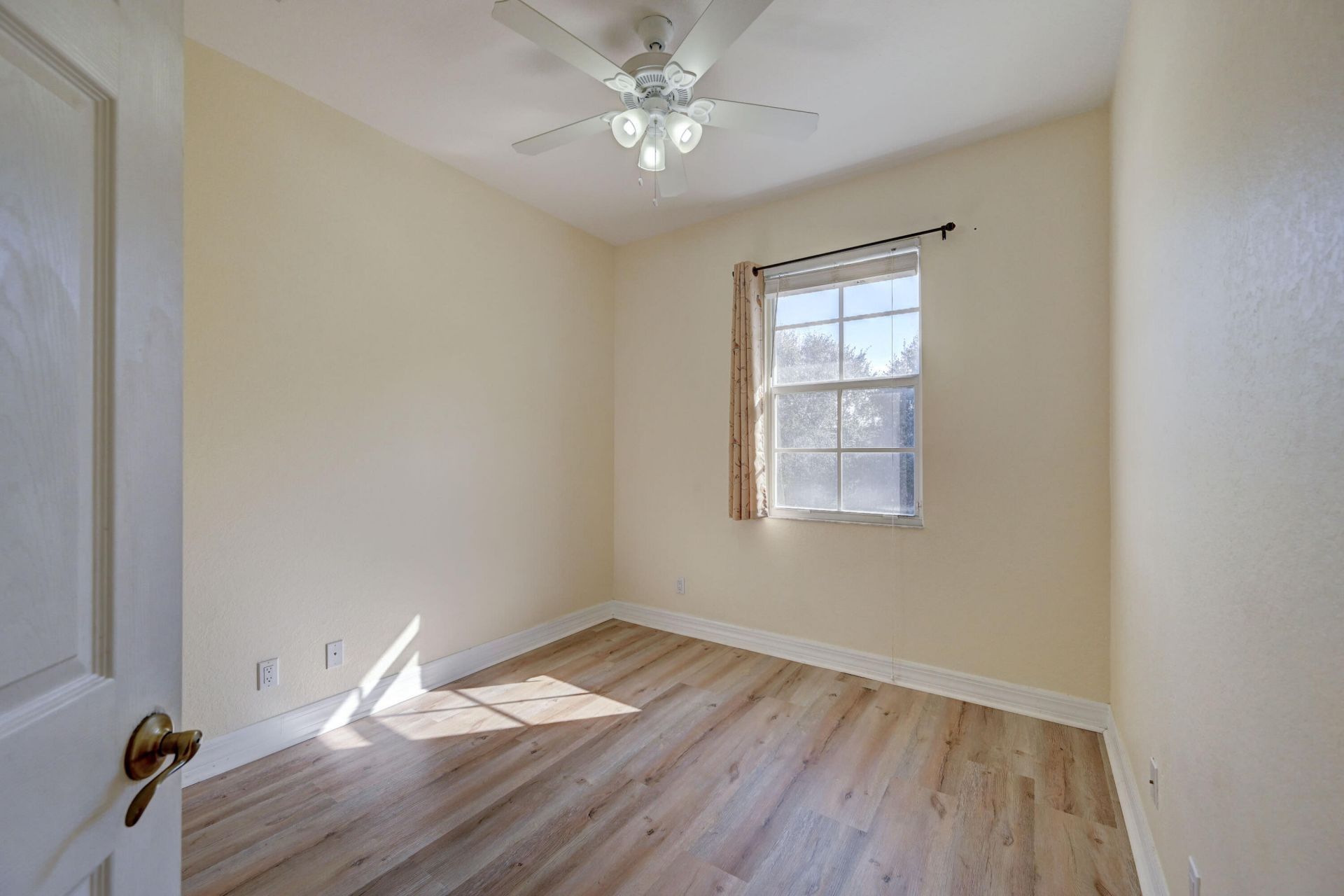 1092 NW 18th Ave Avenue, Boca Raton, FL 33486 Photo