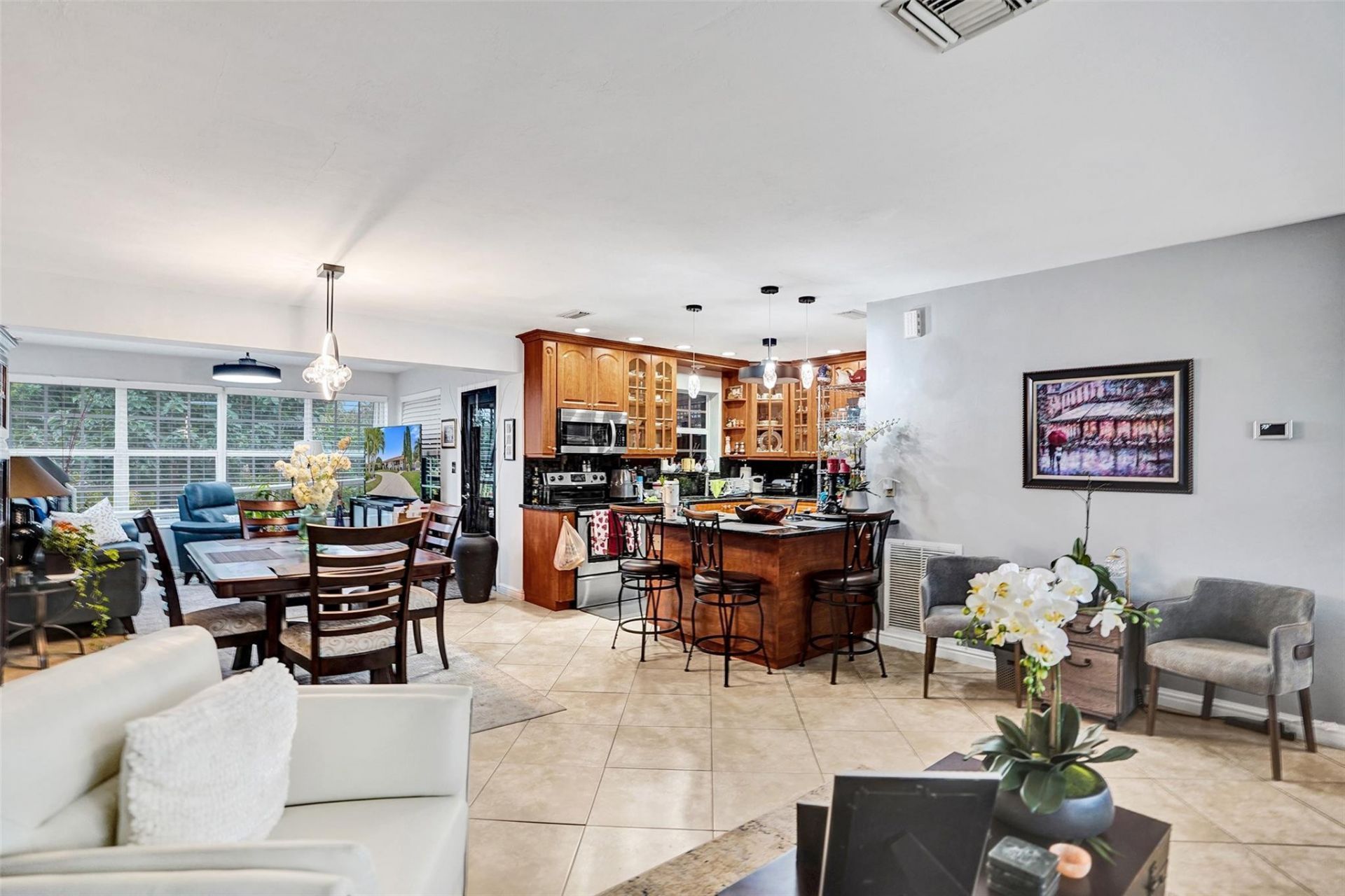 7680 NW 14th St, Pembroke Pines, FL 33024 Photo