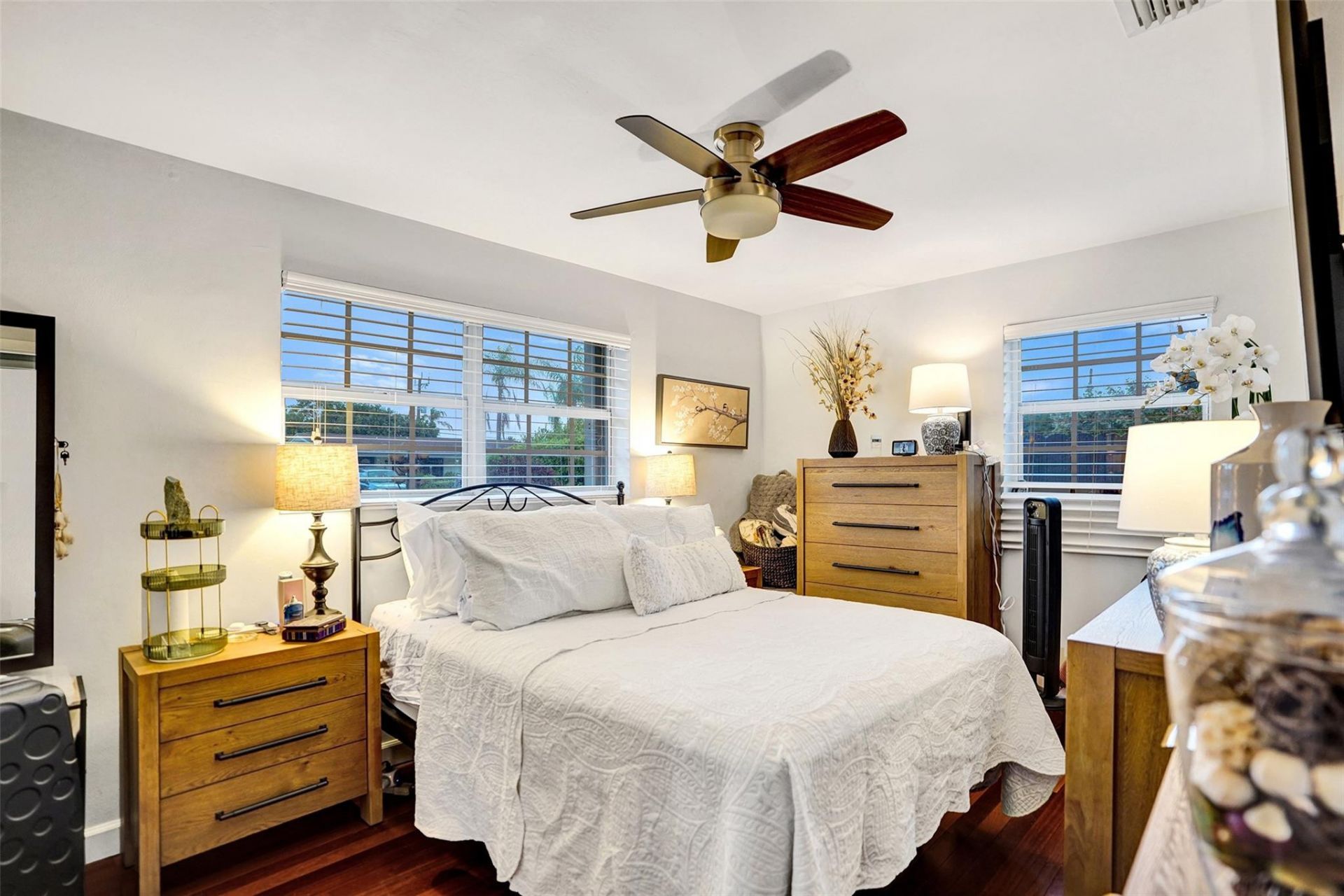 7680 NW 14th St, Pembroke Pines, FL 33024 Photo