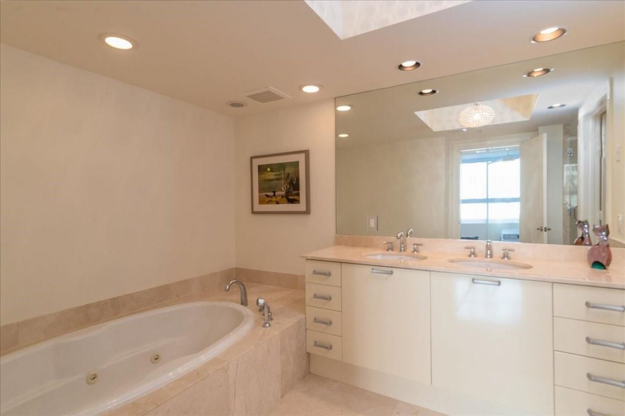 715 Bayshore Drive, Unit 506, Fort Lauderdale, FL 33304 Photo