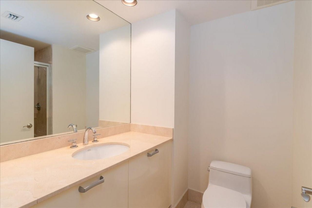 715 Bayshore Dr, Unit 506, Fort Lauderdale, FL 33304 Photo