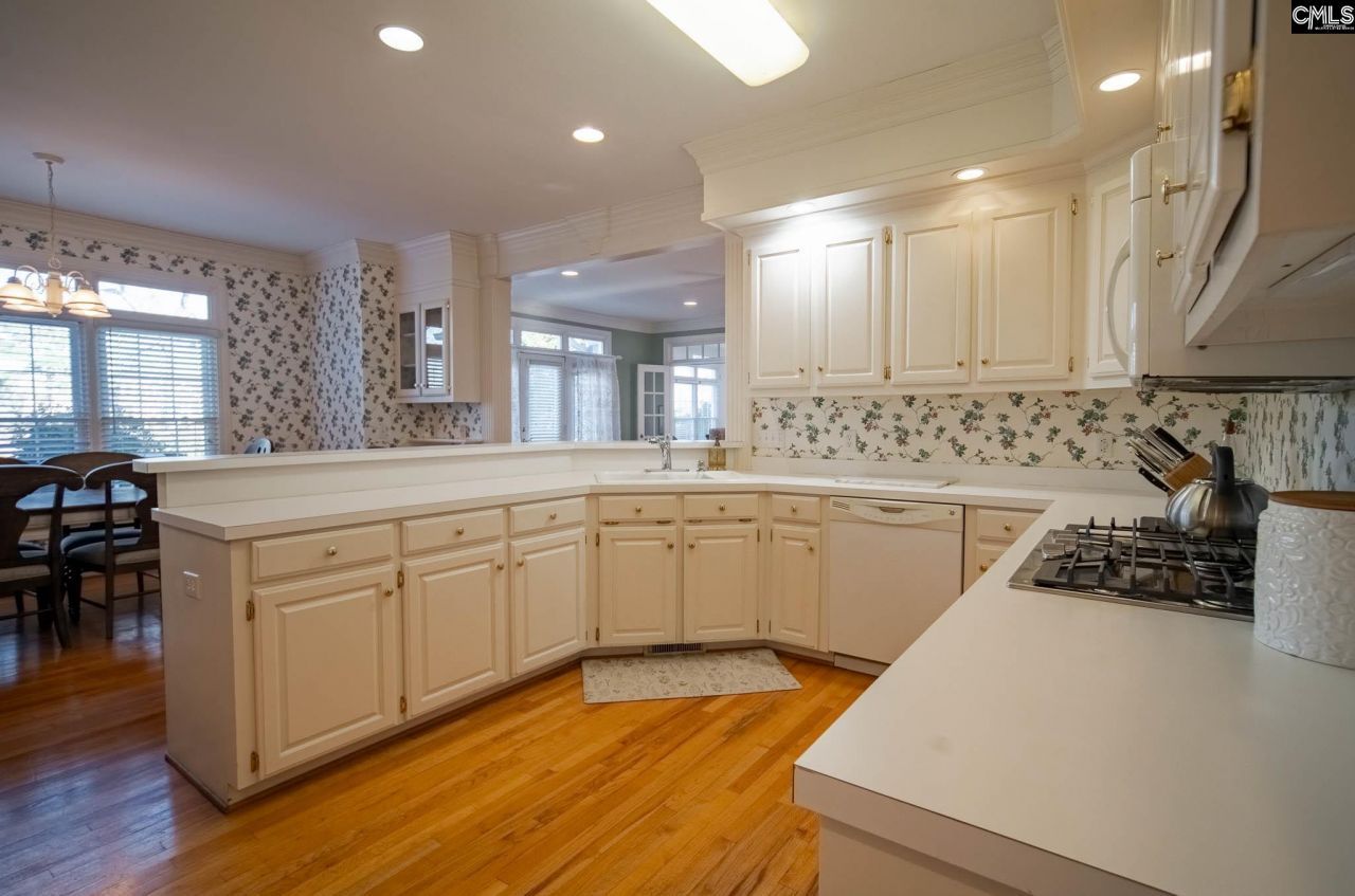 605 Cartgate Circle Photo 8