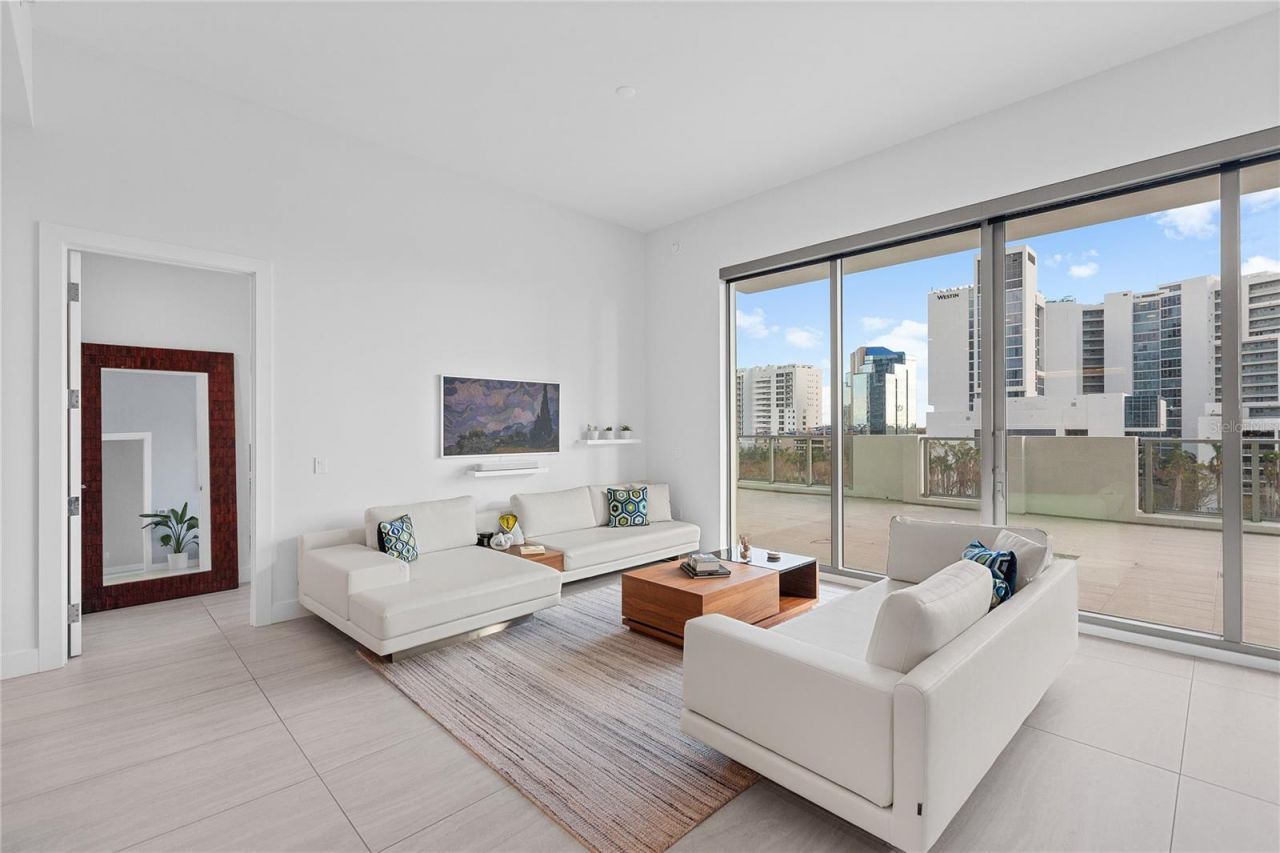 301 Quay Commons, Unit 509, Sarasota, FL 34236 Photo