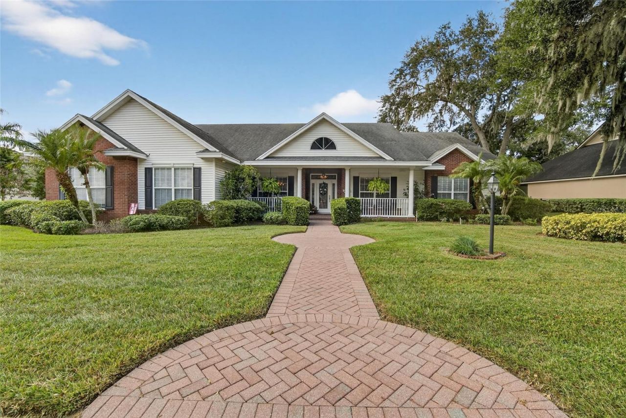 940 Ashton Oaks Circle, Lakeland, FL 33813 Main Photo