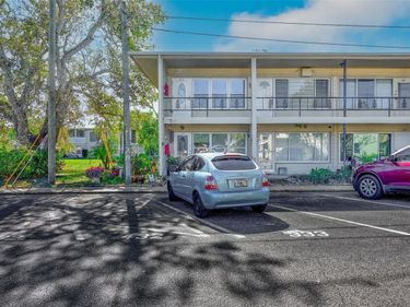 5664 40TH TERRACE N, Unit 433, KENNETH CITY, FL 33709