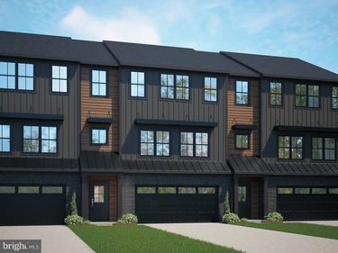2151 S AUTUMN CHASE DR, MECHANICSBURG, PA 17055