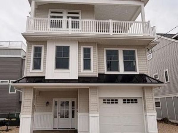 4 W SUMNER AVE, LONG BEACH TOWNSHIP, NJ 08008